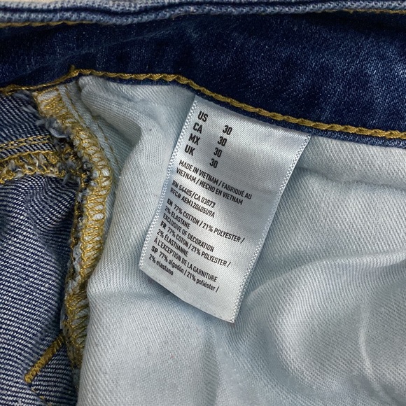 American Eagle Core Flex Distressed Shorts - Picture 6 of 7